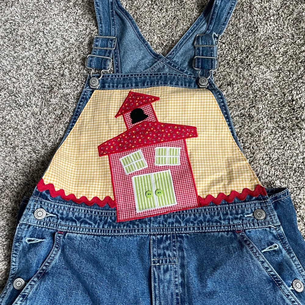 Gap Woman’s Denim Overalls in Sz S Cropped in gently used condition - Picture 3 of 6